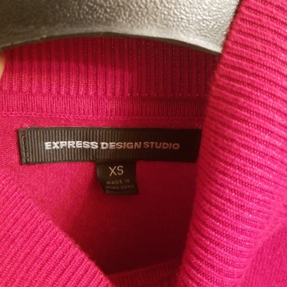 Sweater - Picture 2 of 3